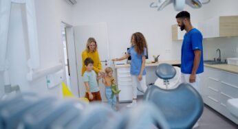Why Your Kid Should See a Pediatric Dentist