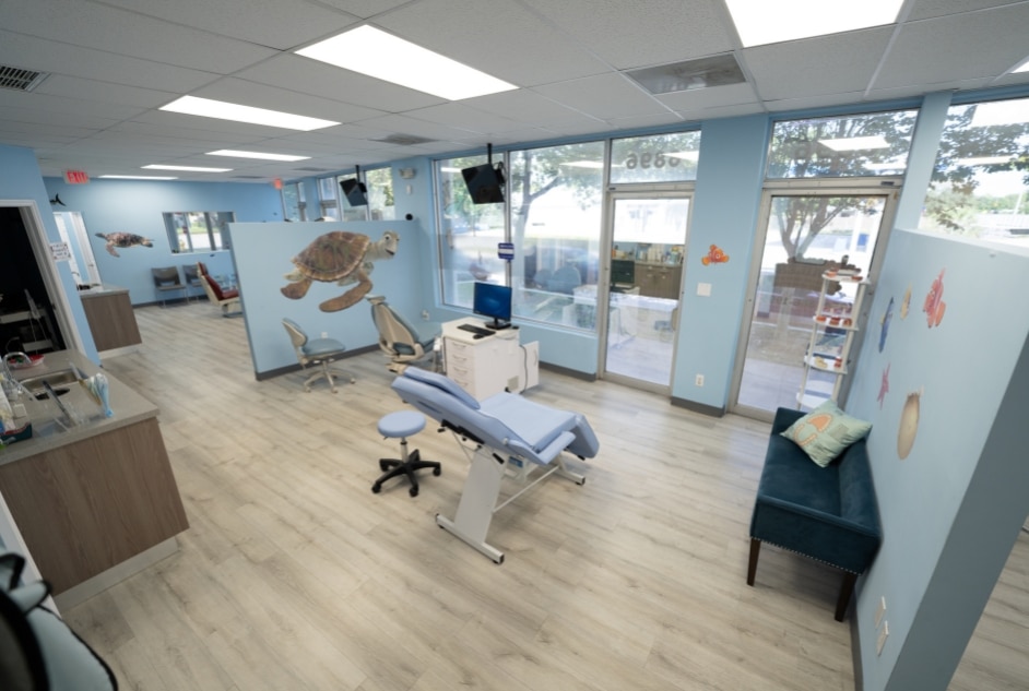 Children’s dentist near Margate: Jacaranda Smiles office in Atlantic Plaza